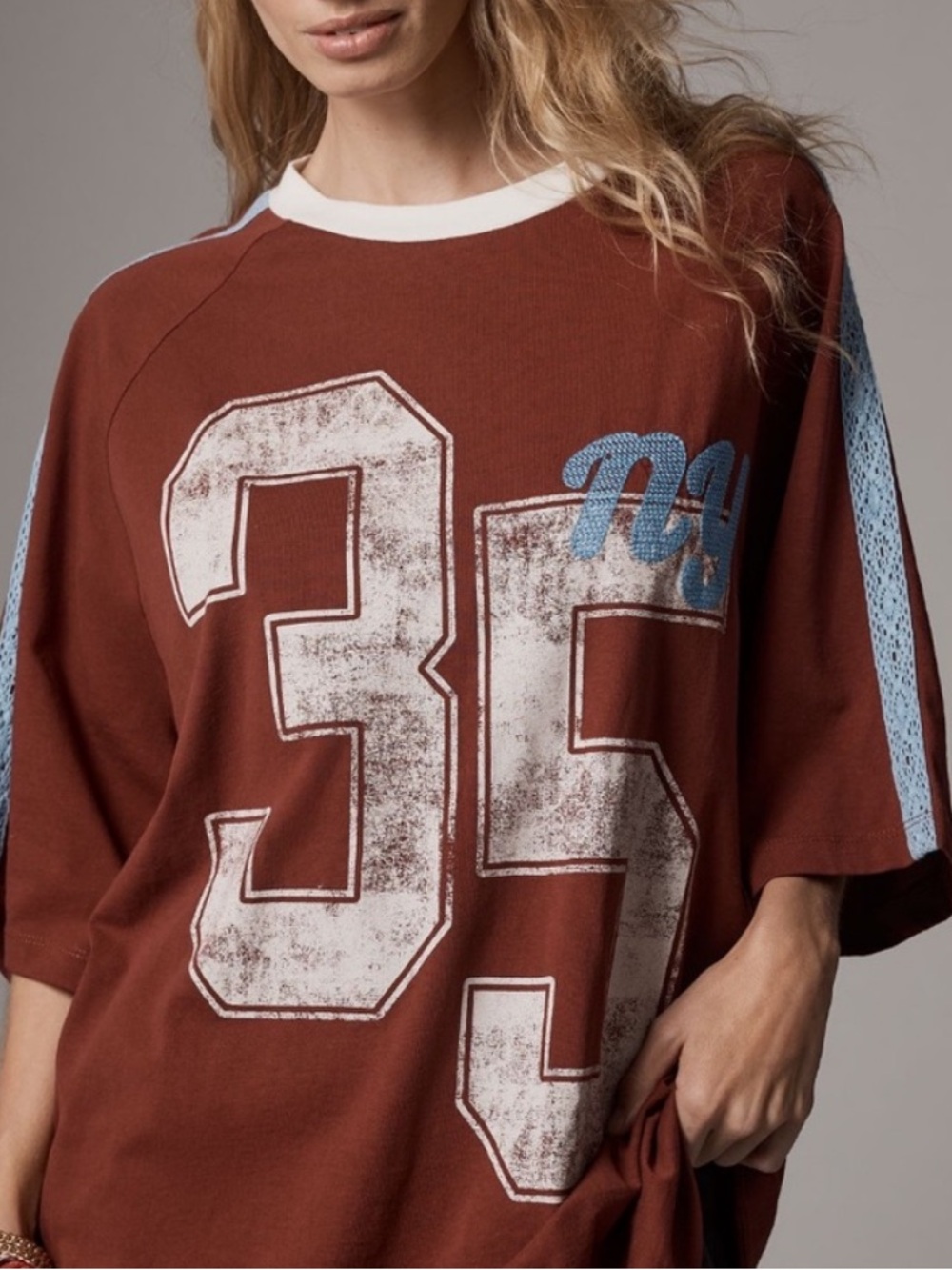 Anthropologie Rust Brown Tee with White & Light Blue Accents